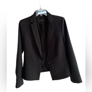 Suit jacket - I will report users asking to deal outside Poshmark app.
